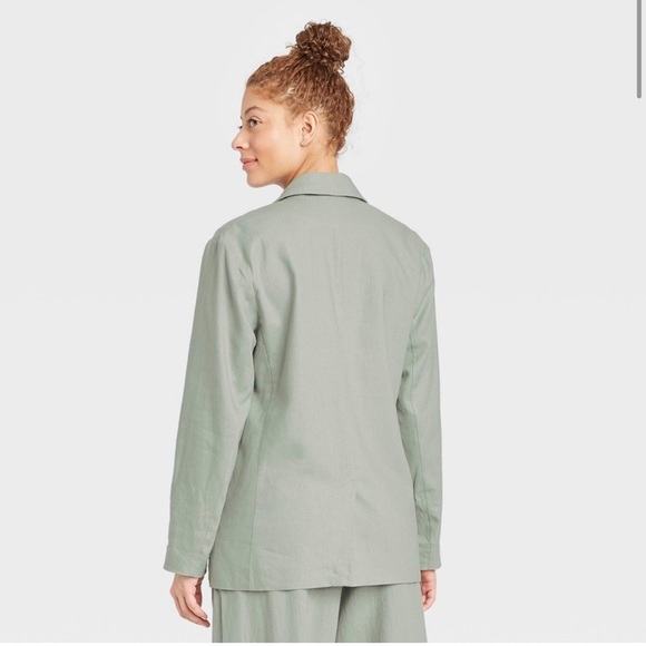 Blazer & Pants. A New Day Set - Picture 3 of 7